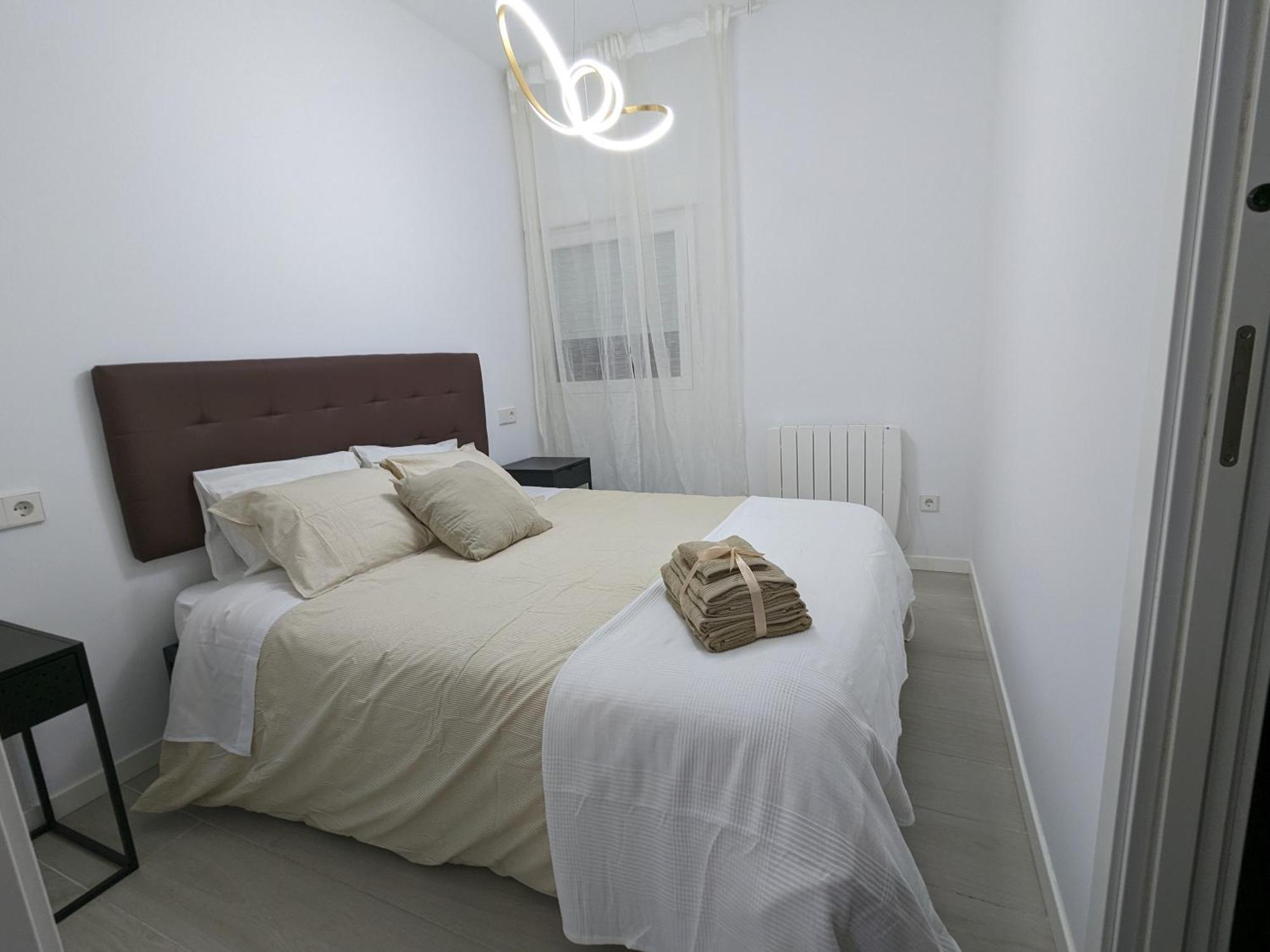 Quintana-Alcala Apartments Мадрид Экстерьер фото